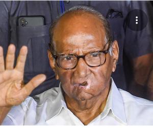 शरद पवारांची तब्येत पुन्हा ढासळली , हॉस्पिटलमध्ये दाखल : खासदार सुप्रिया सुळे यांनी दिली महत्त्वाची माहिती